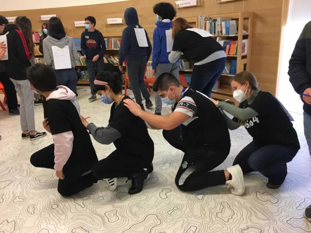 Escolas Ubuntu Academias do Conhecimento